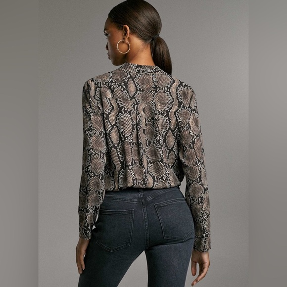 Aritzia Babaton Ambrose Snakeskin Print Bodysuit - Women’s Small NWT - Picture 2 of 14